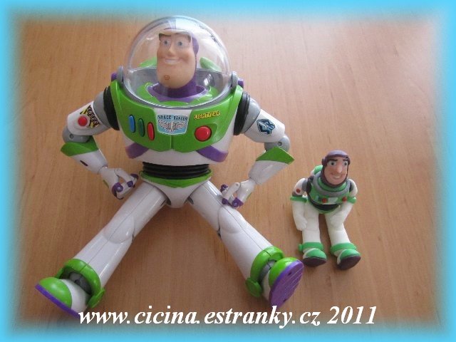 TOY STORY-Bazz s předlohou